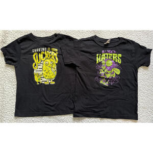 2 Boys Graphic T-shirts